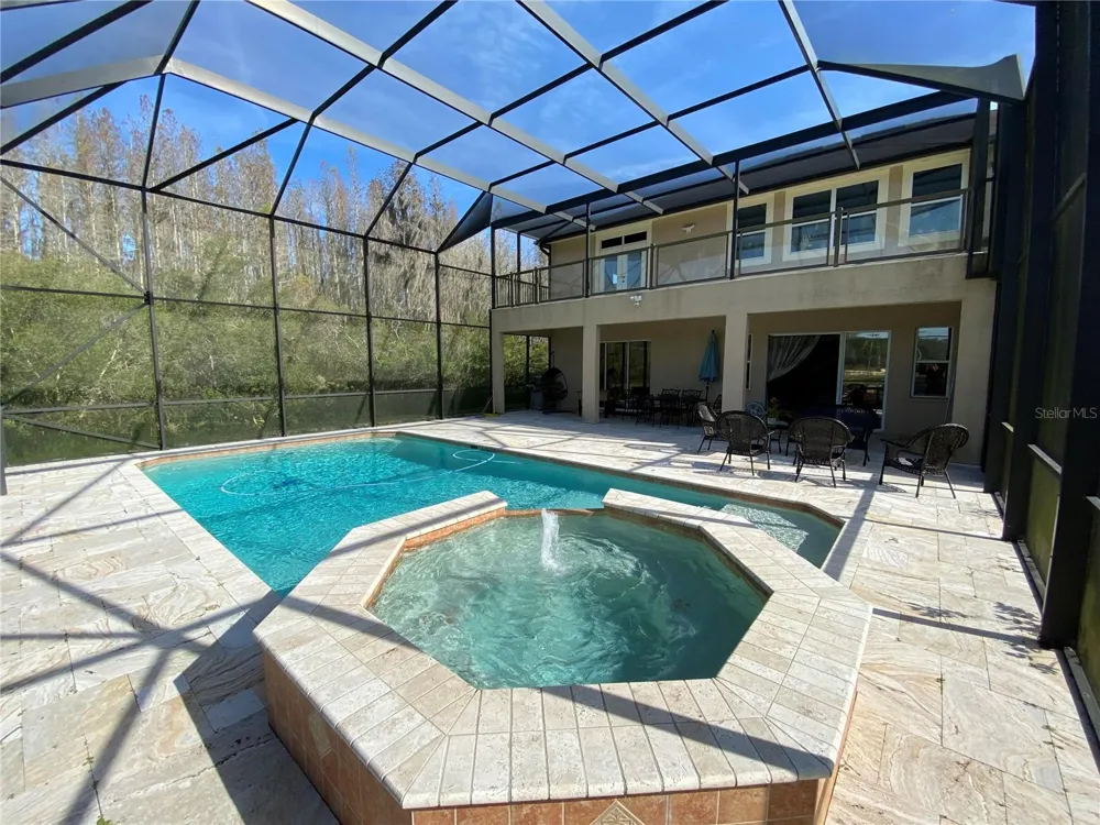 10503 PALM COVE AVENUE Tampa, FL 33647