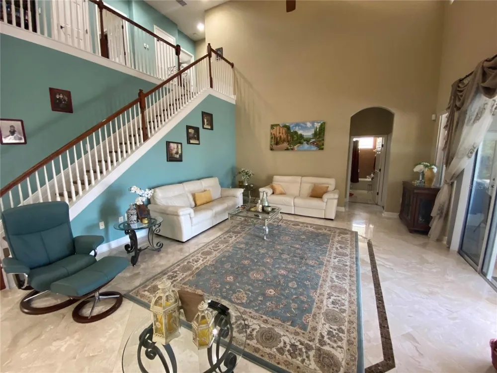 10503 PALM COVE AVENUE Tampa, FL 33647