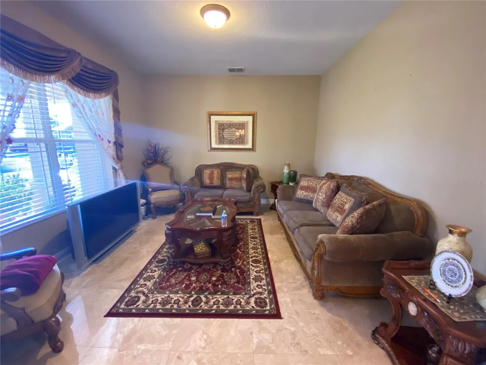 10503 PALM COVE AVENUE Tampa, FL 33647