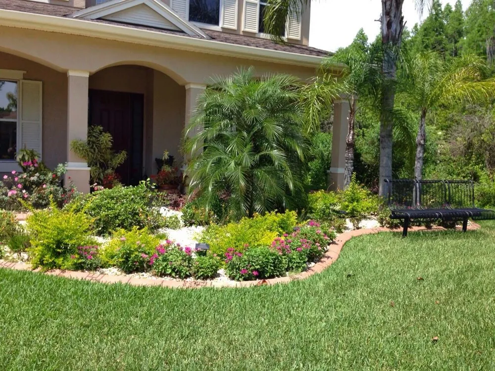10503 PALM COVE AVENUE Tampa, FL 33647