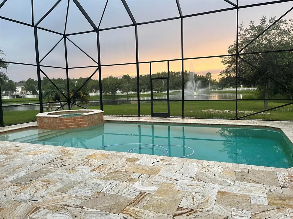 10503 PALM COVE AVENUE Tampa, FL 33647