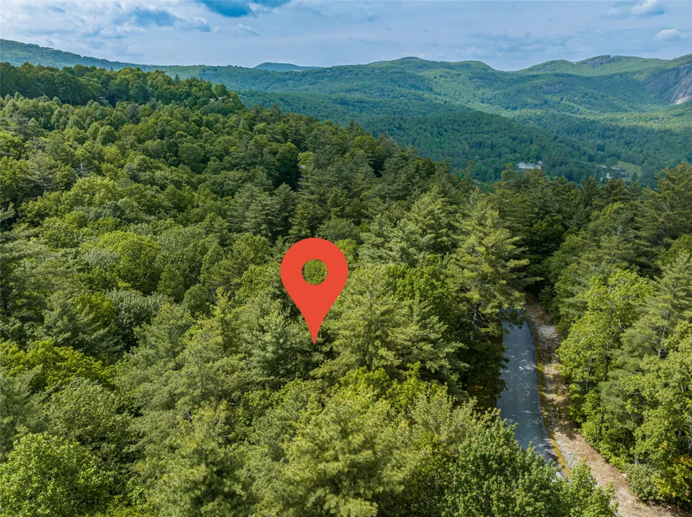 43 Ledgeview Road Cashiers, NC 28717