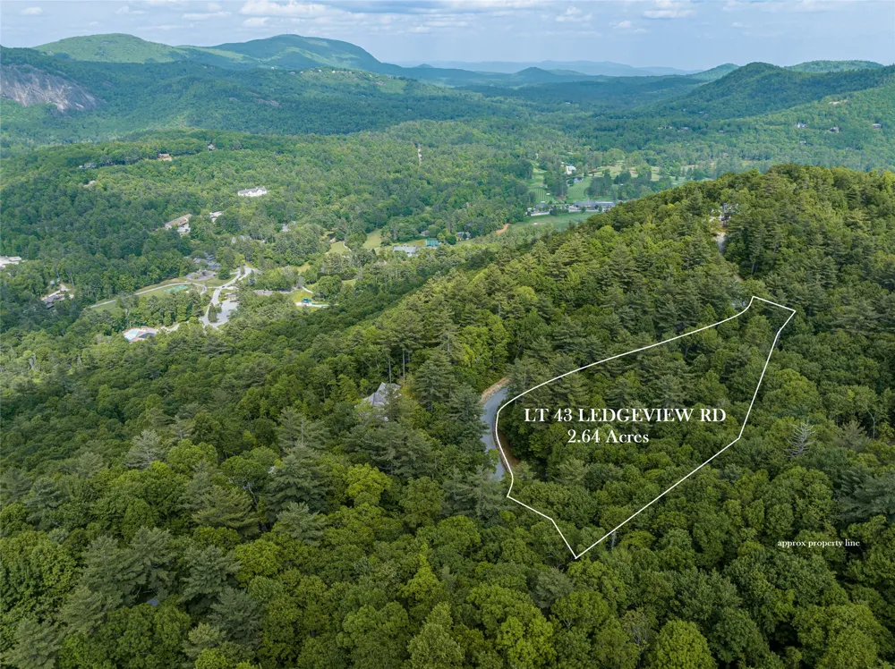 43 Ledgeview Road Cashiers, NC 28717