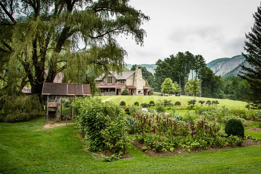 172 Lonesome Valley Road Sapphire, NC 28774