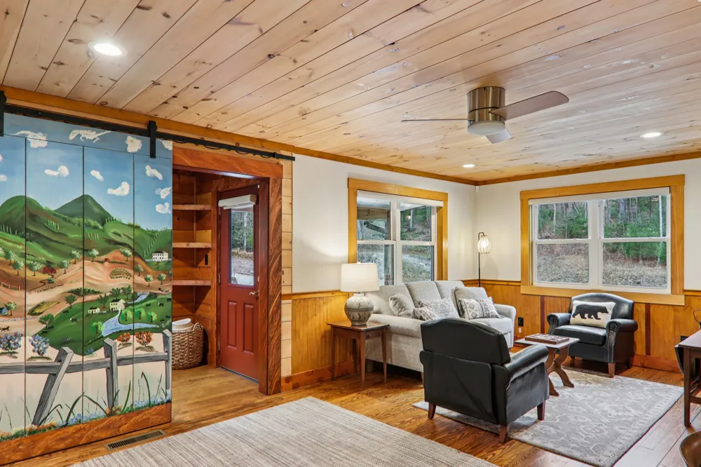 408 Little Elbow Mountain Road Lake Toxaway, NC 28747