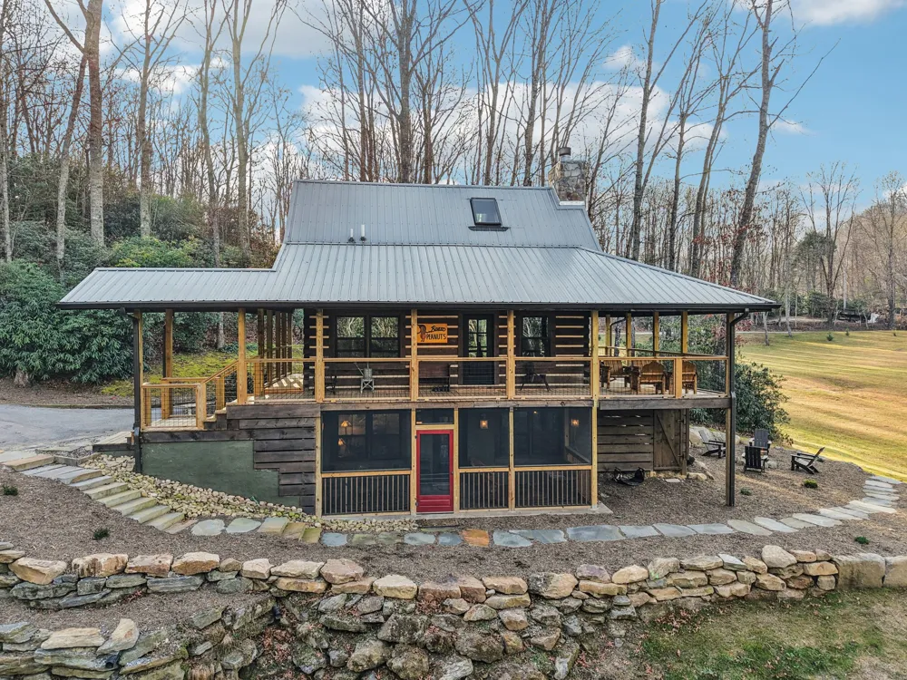 408 Little Elbow Mountain Road Lake Toxaway, NC 28747