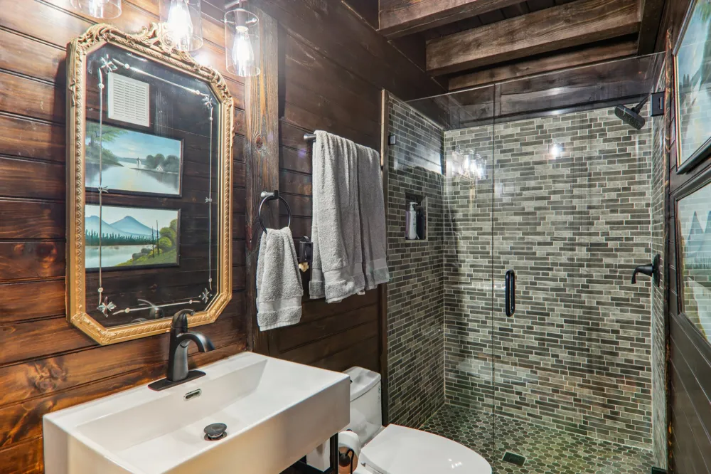 408 Little Elbow Mountain Road Lake Toxaway, NC 28747