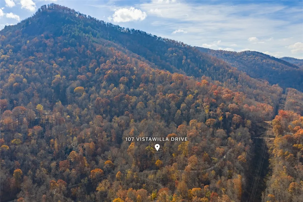 107 Vistawilla Drive Glenville, NC 28736