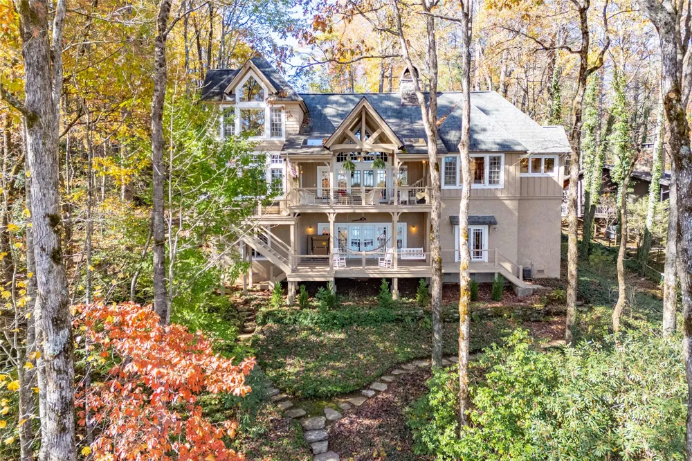 132 Red Bird Circle Lake Toxaway, NC 28747