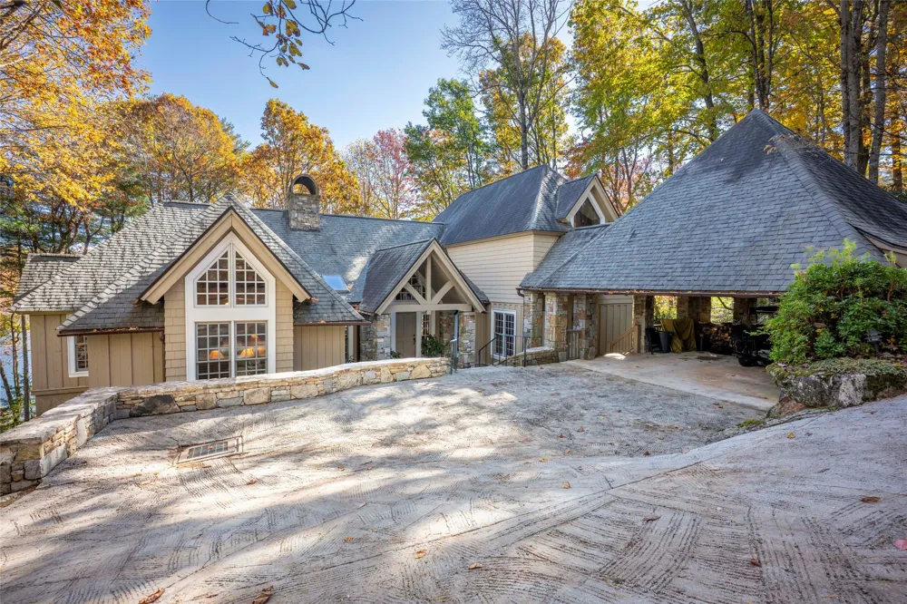 132 Red Bird Circle Lake Toxaway, NC 28747