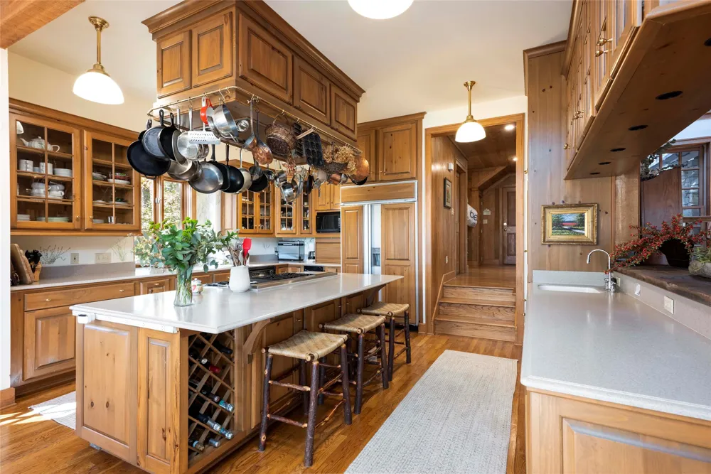 132 Red Bird Circle Lake Toxaway, NC 28747