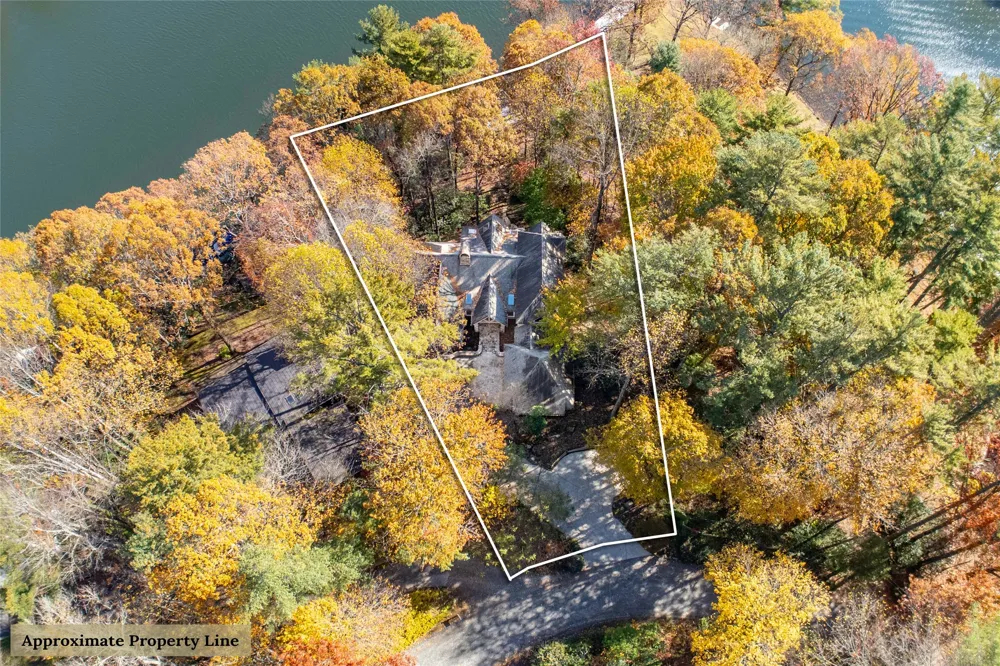 132 Red Bird Circle Lake Toxaway, NC 28747