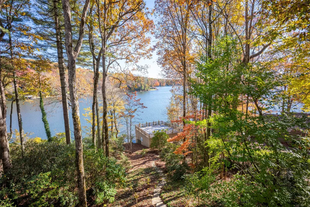 132 Red Bird Circle Lake Toxaway, NC 28747