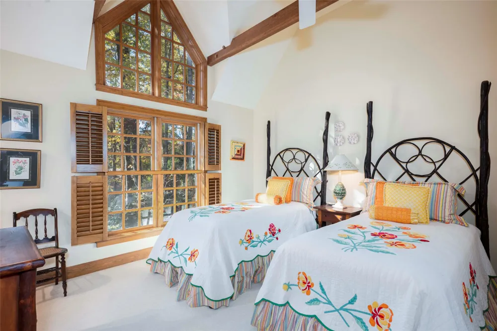 132 Red Bird Circle Lake Toxaway, NC 28747
