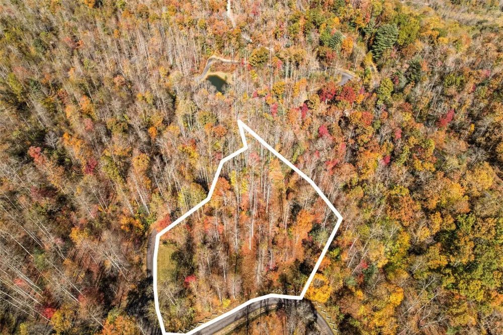 81 Pasture Road Glenville, NC 28736