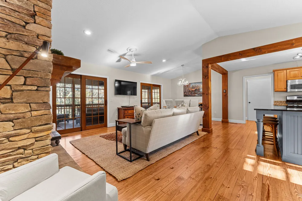 151 Rein Deer Trail Cashiers, NC 28717