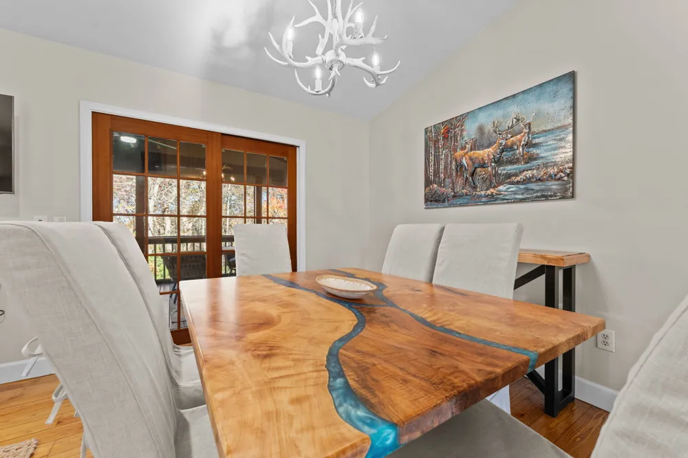 151 Rein Deer Trail Cashiers, NC 28717