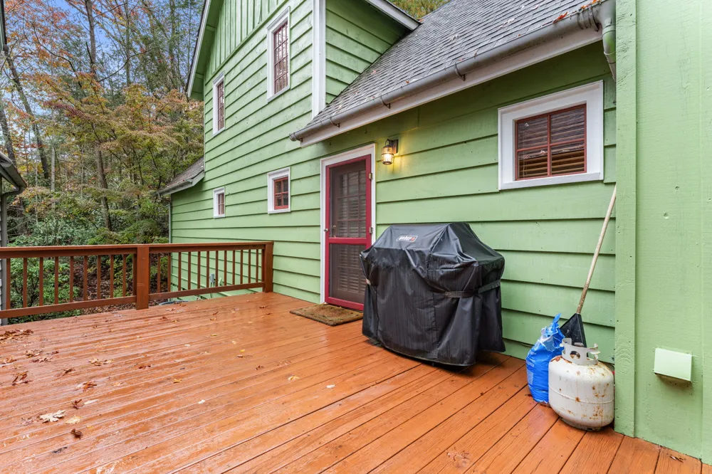 91 Winsome Way Cashiers, NC 28717