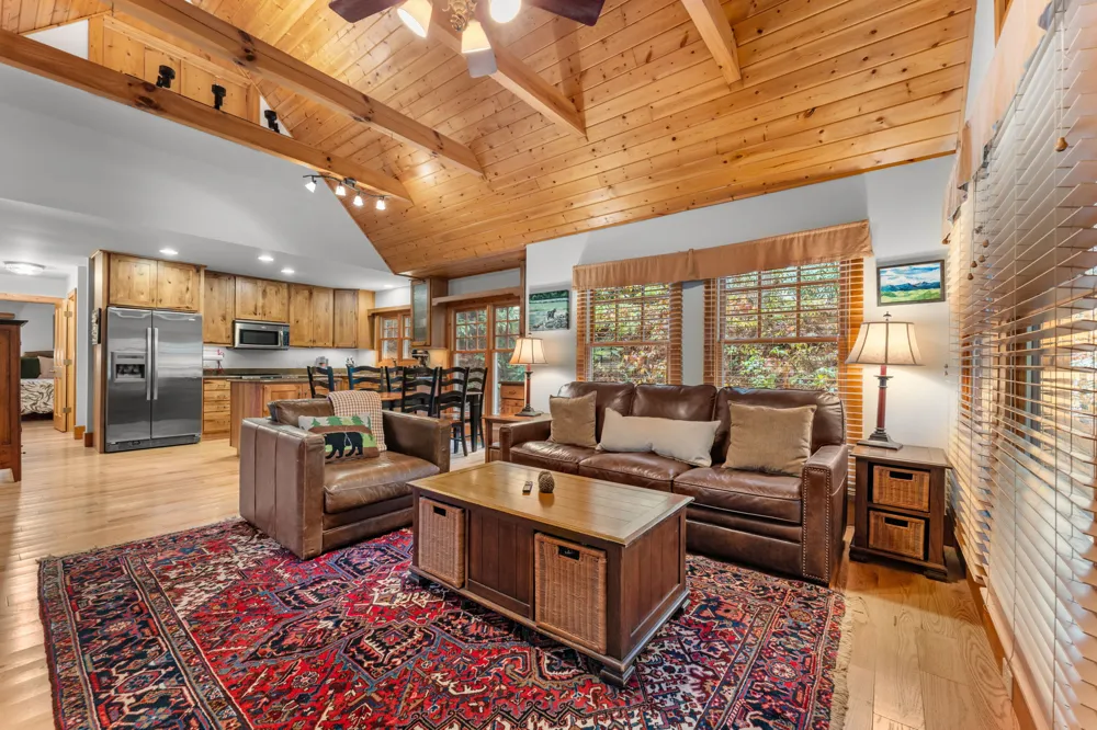 91 Winsome Way Cashiers, NC 28717