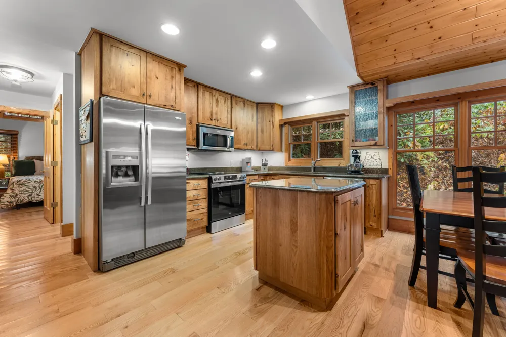 91 Winsome Way Cashiers, NC 28717