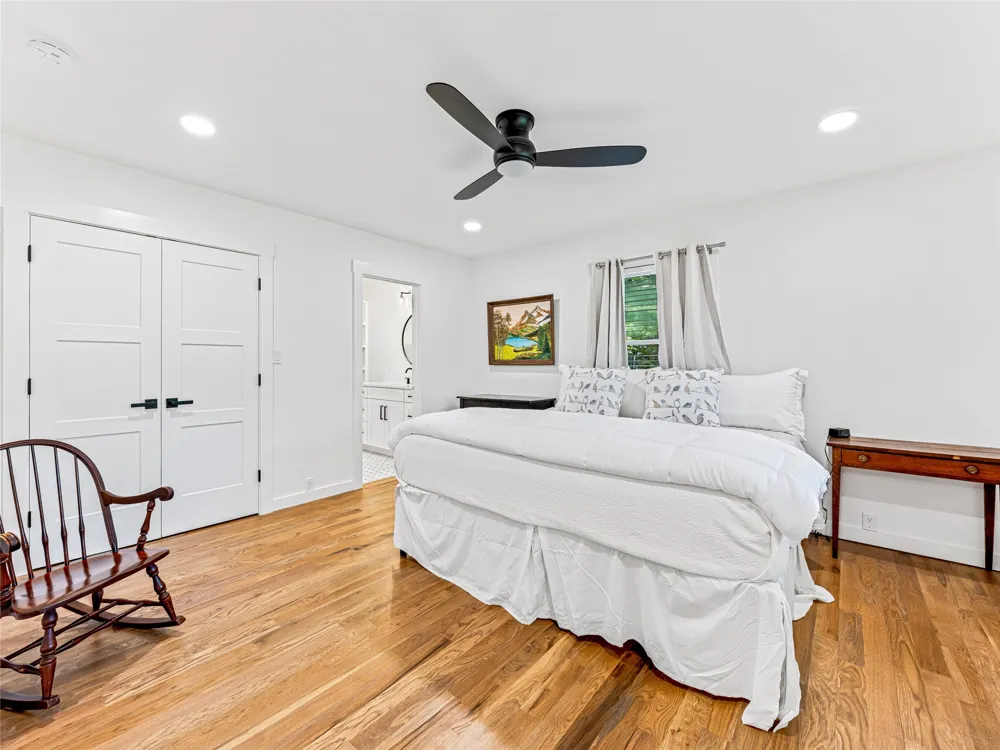 412 Cherokee Trace Lake Toxaway, NC 28747