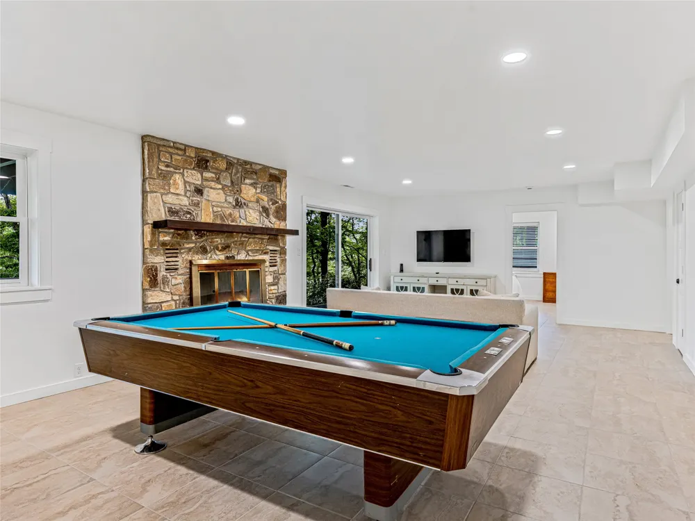 412 Cherokee Trace Lake Toxaway, NC 28747