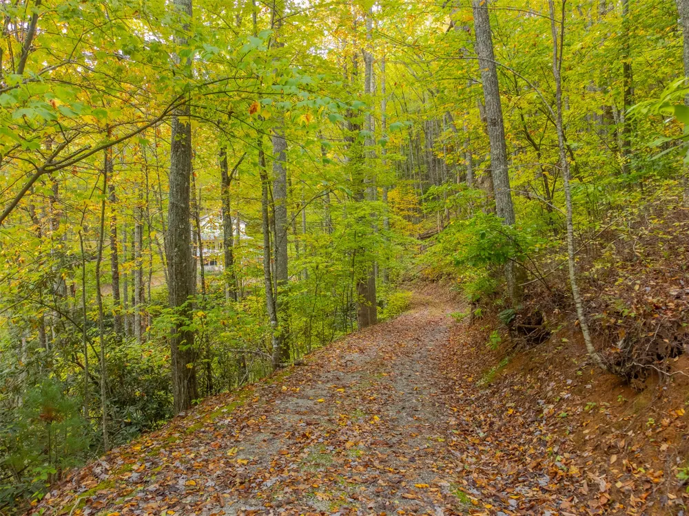 355 Trails End Lane Cullowhee, NC 28723