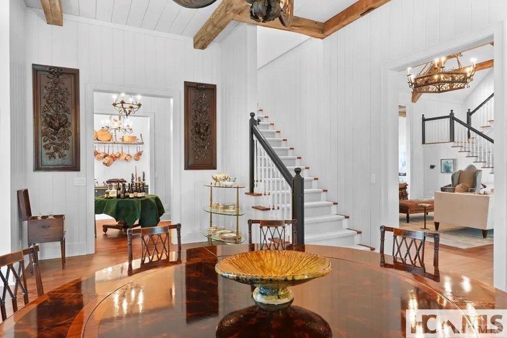 2808 Big Sheepcliff Road Cashiers, NC 28717