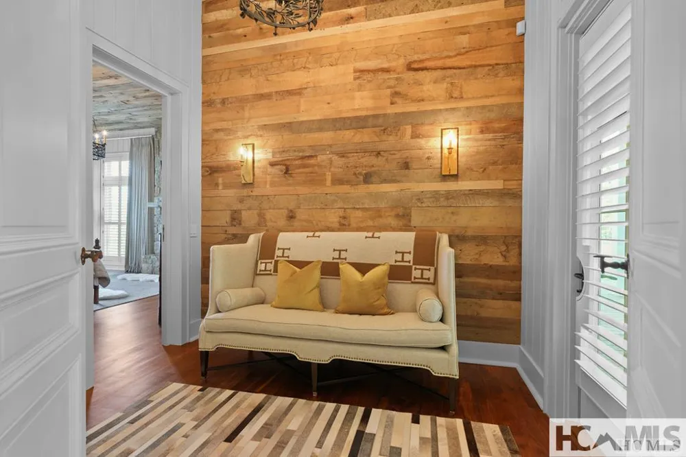 2808 Big Sheepcliff Road Cashiers, NC 28717