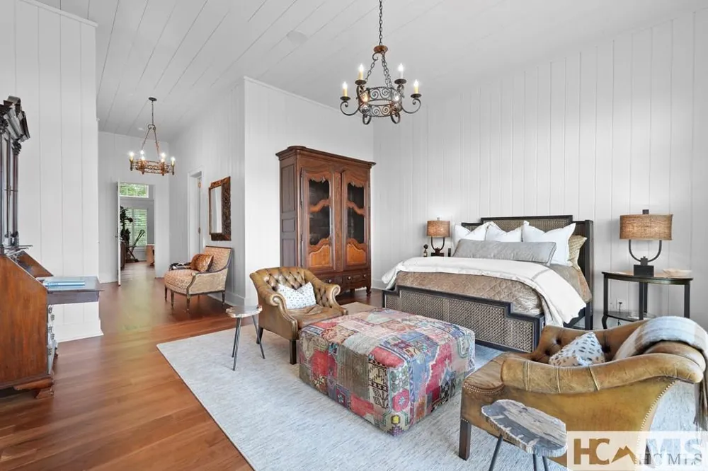 2808 Big Sheepcliff Road Cashiers, NC 28717