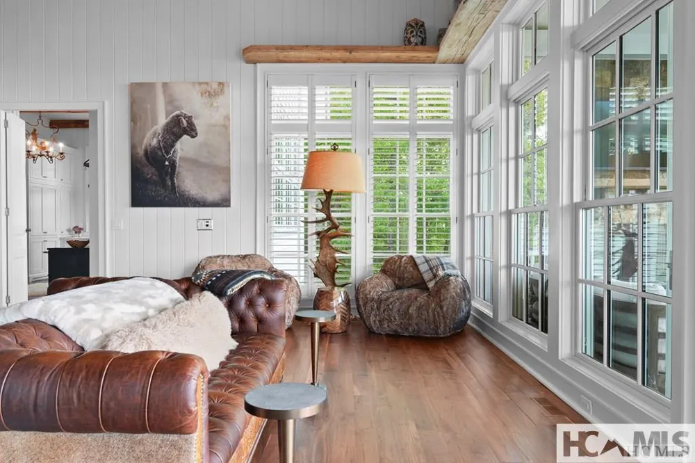 2808 Big Sheepcliff Road Cashiers, NC 28717