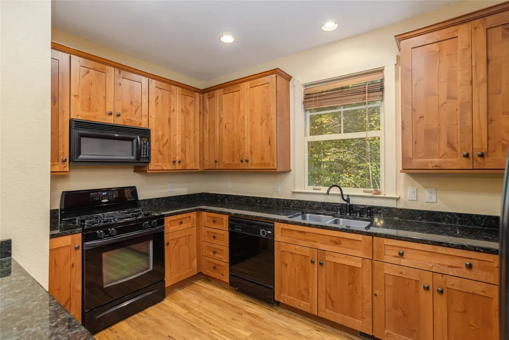 96 Meadow Ridge Court Tuckasegee, NC 28783