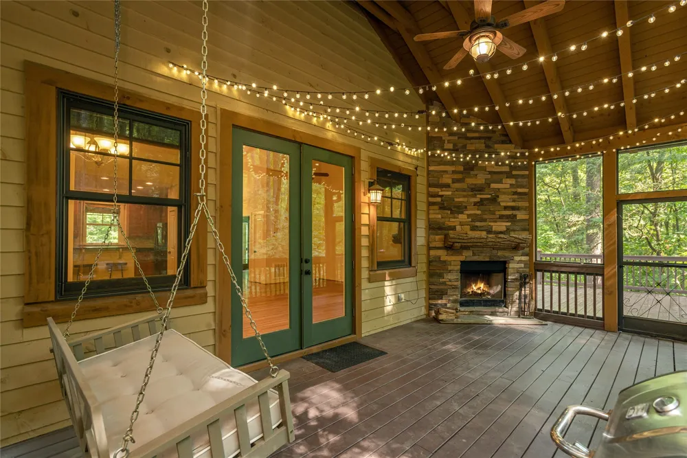 96 Meadow Ridge Court Tuckasegee, NC 28783