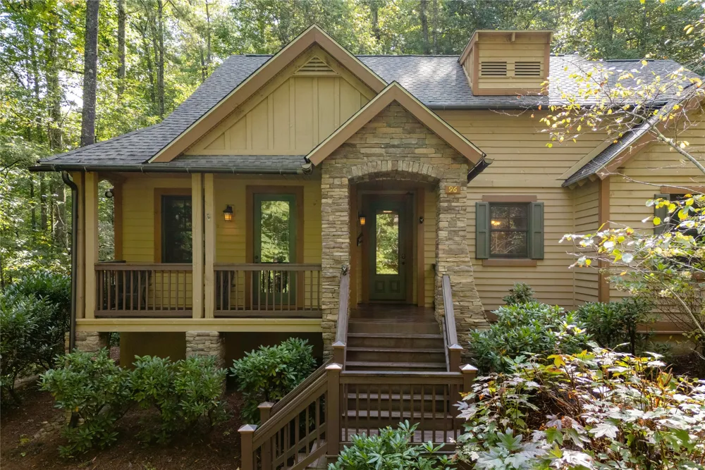 96 Meadow Ridge Court Tuckasegee, NC 28783