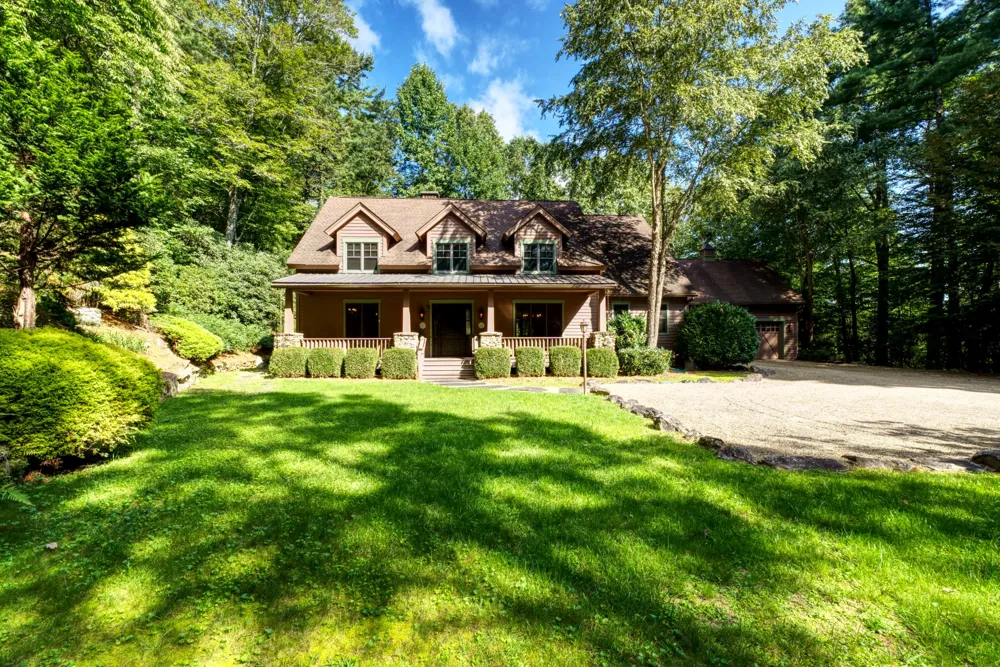 275 West Club Boulevard Lake Toxaway, NC 28747