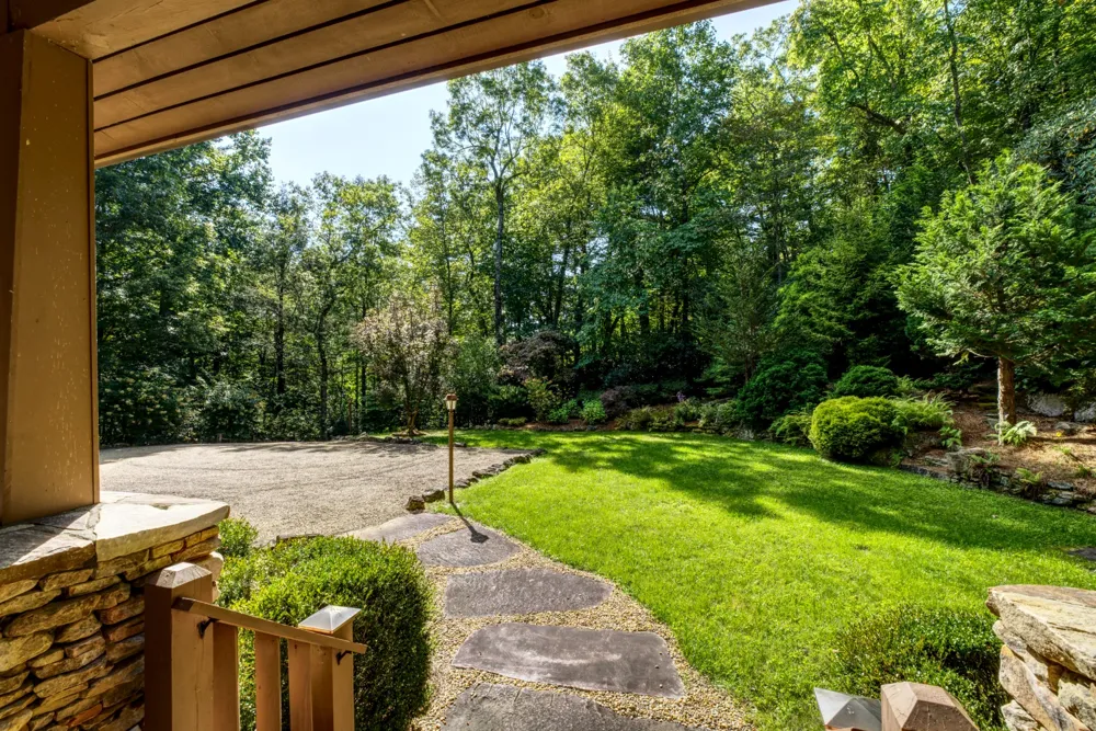 275 West Club Boulevard Lake Toxaway, NC 28747