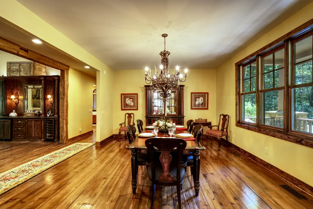 275 West Club Boulevard Lake Toxaway, NC 28747