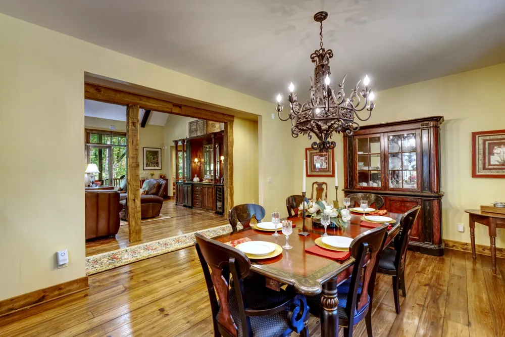 275 West Club Boulevard Lake Toxaway, NC 28747