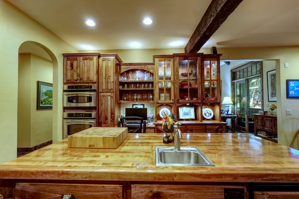 275 West Club Boulevard Lake Toxaway, NC 28747