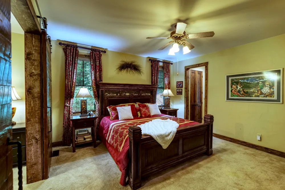 275 West Club Boulevard Lake Toxaway, NC 28747