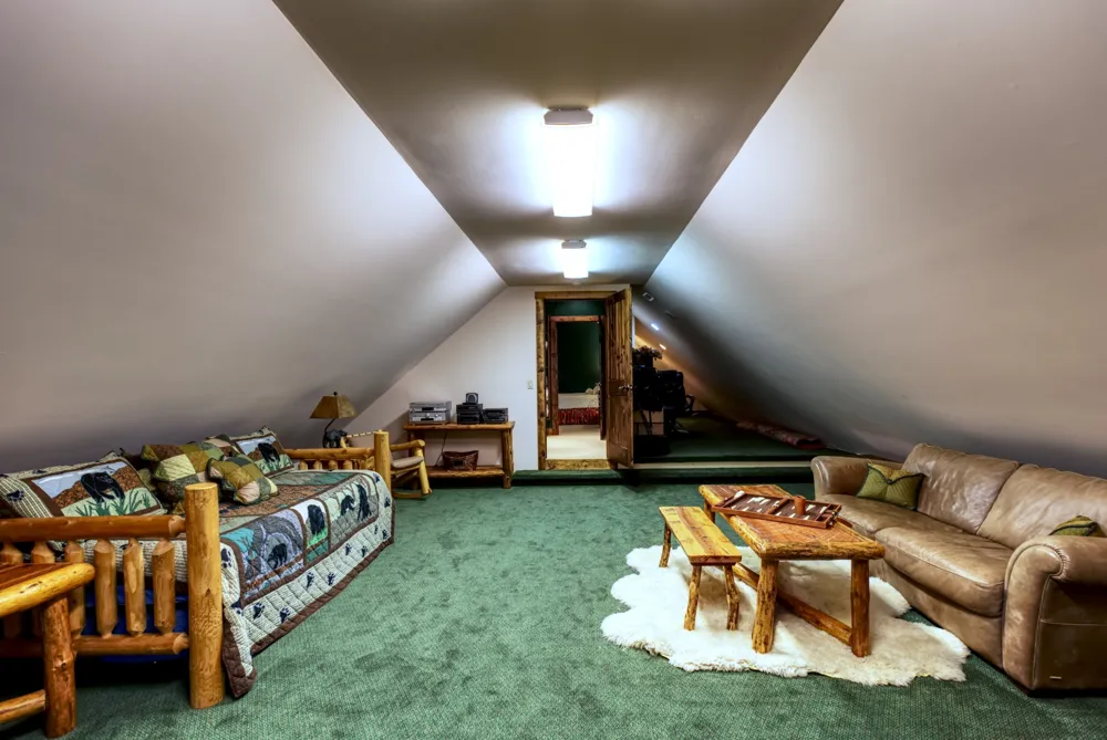 275 West Club Boulevard Lake Toxaway, NC 28747