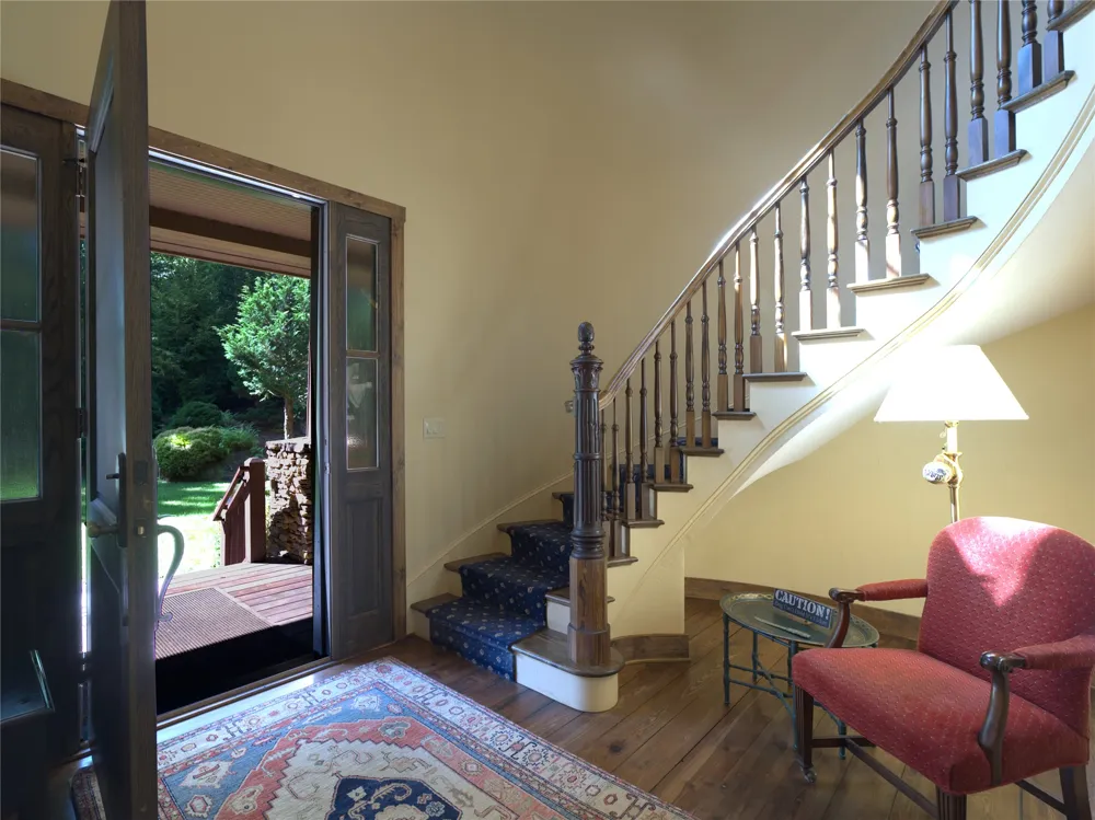 275 West Club Boulevard Lake Toxaway, NC 28747
