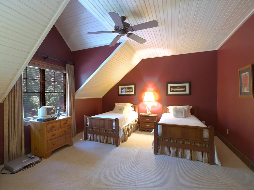 275 West Club Boulevard Lake Toxaway, NC 28747
