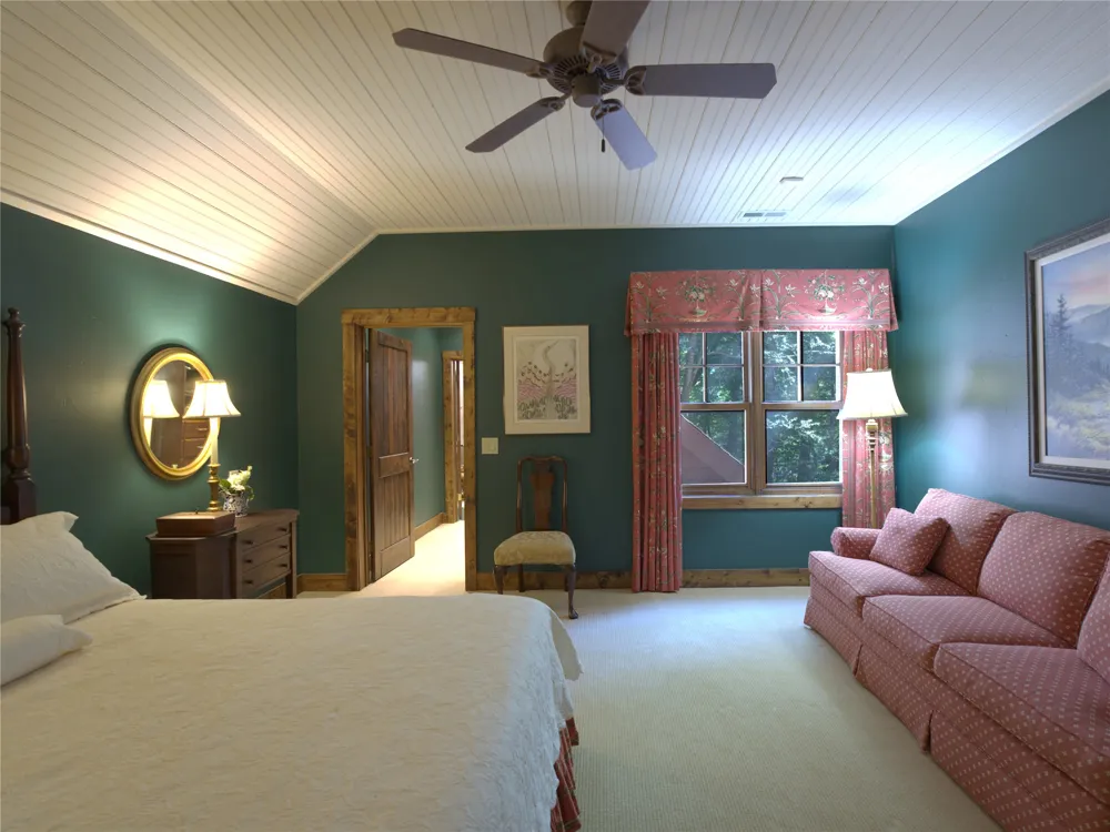 275 West Club Boulevard Lake Toxaway, NC 28747