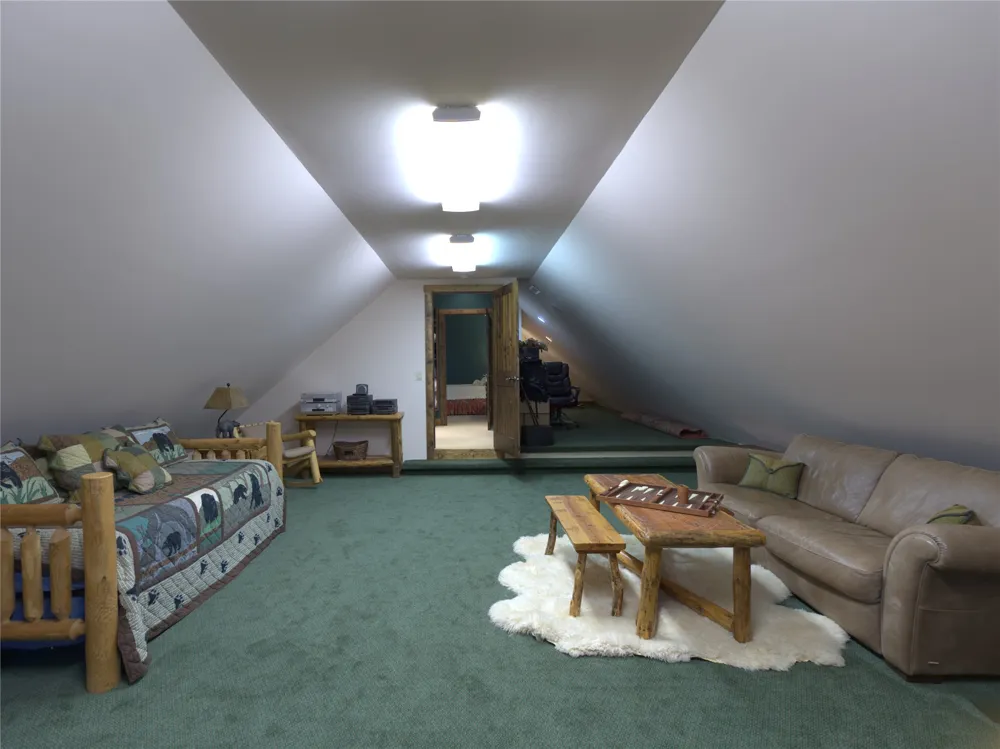 275 West Club Boulevard Lake Toxaway, NC 28747