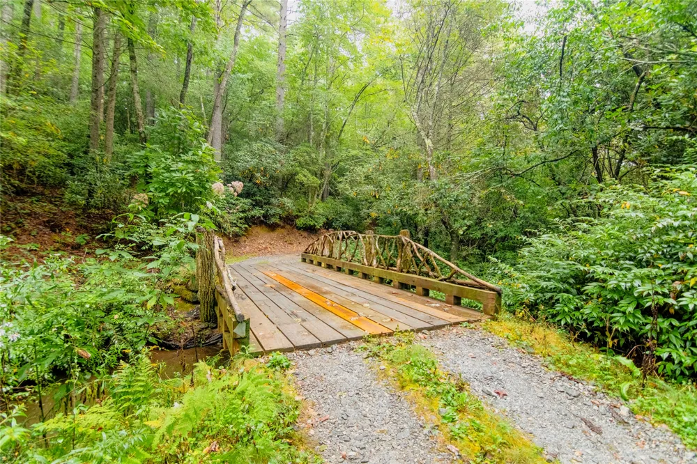 W23 Fish Camp Trail Glenville, NC 28736