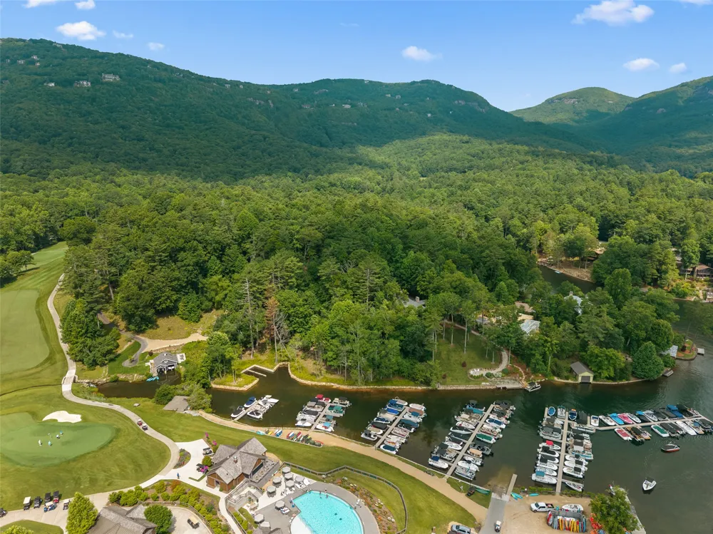 D51-52 North Club Blvd Lake Toxaway, NC 28747
