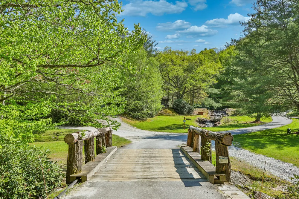 Lot 10 Power Line Rd Glenville, NC 28736