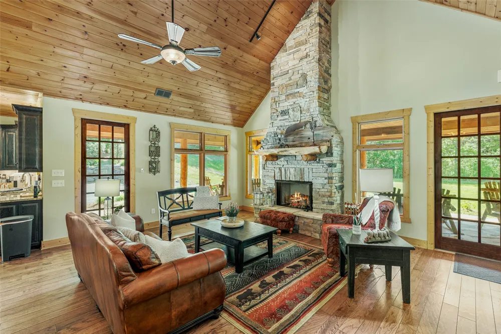 Lot 10 Power Line Rd Glenville, NC 28736