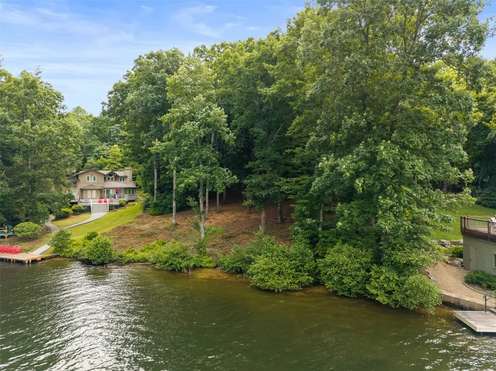 E49r Cold Mountain Road Lake Toxaway, NC 28747
